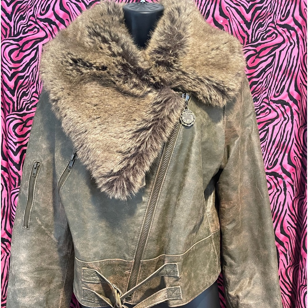 Gwen Stefani L.A.M.B. Lamb faux leather coat. Tag says size 10.